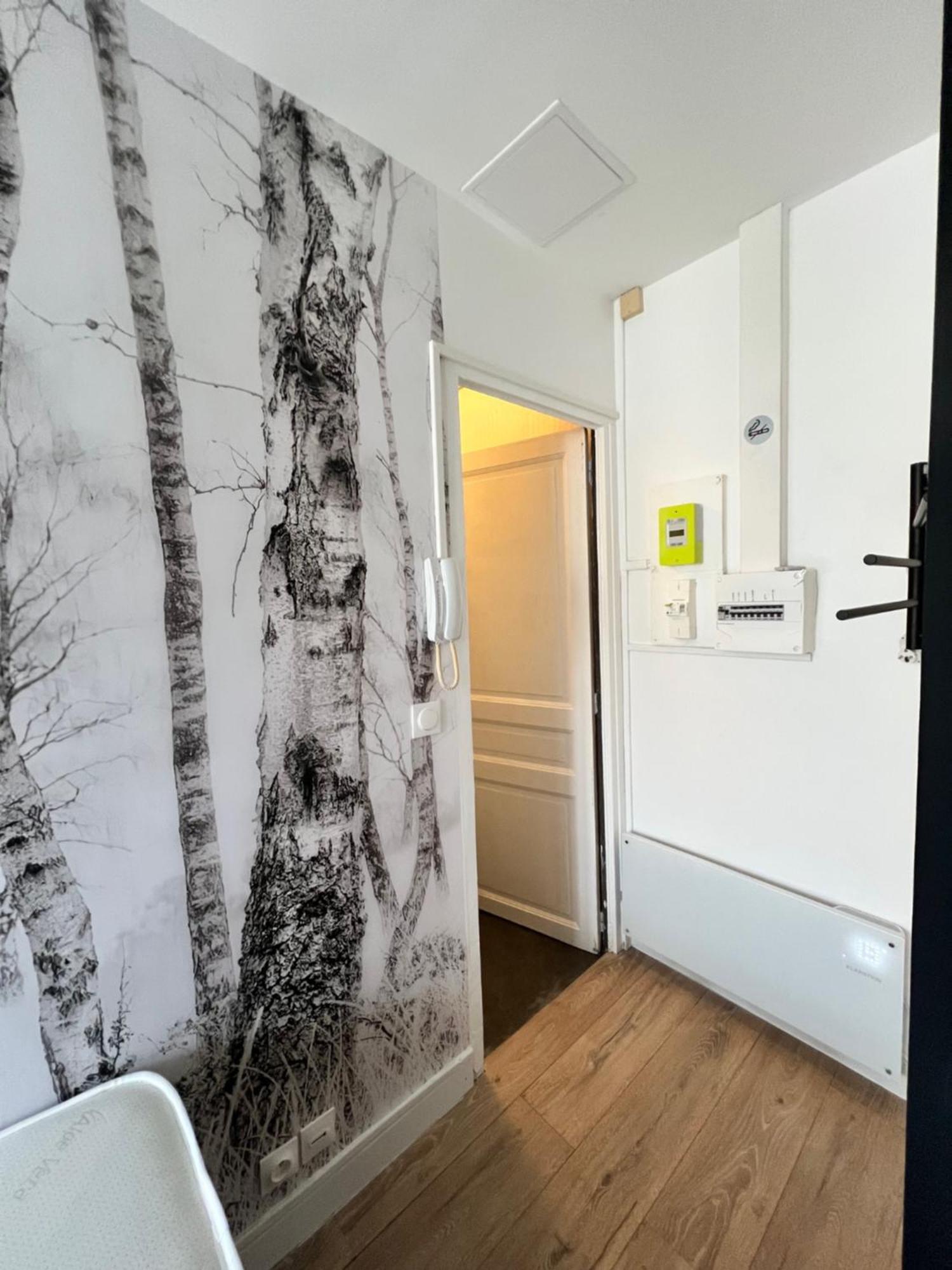 Batignolles, Montmartre Chambre 12M2 , Metro 13 Et 14 Paris Eksteriør billede