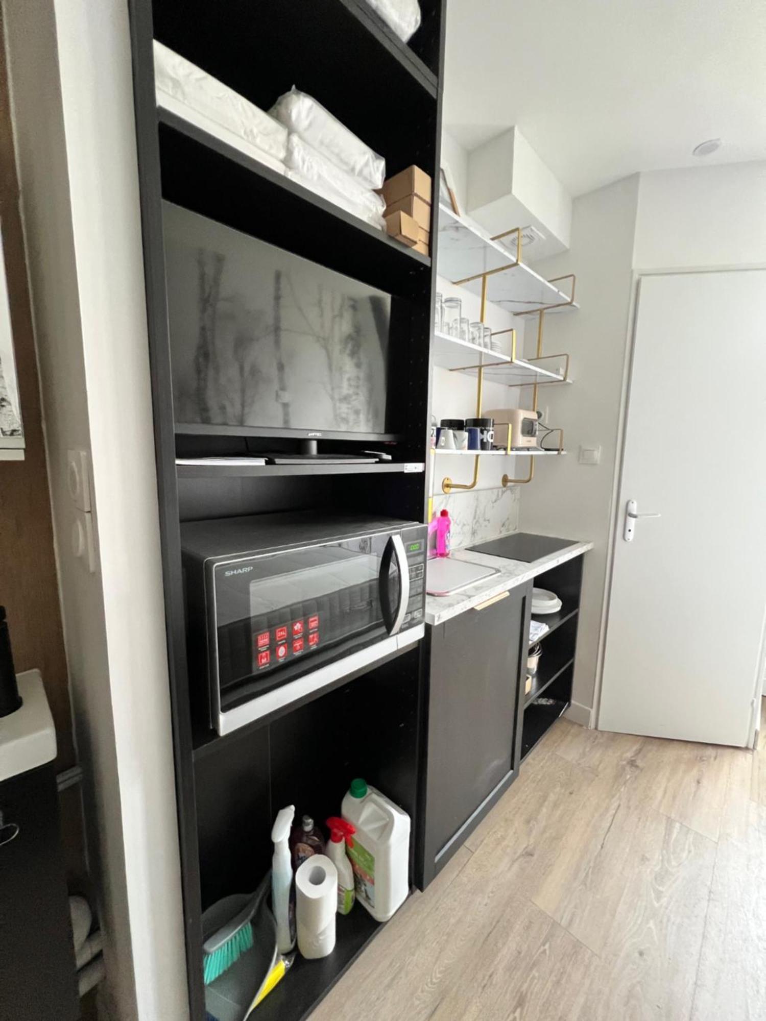 Batignolles, Montmartre Chambre 12M2 , Metro 13 Et 14 Paris Eksteriør billede
